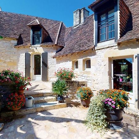 Demeure Du Vallon - Chambres D'Hotes De Charme Azerat Dış mekan fotoğraf
