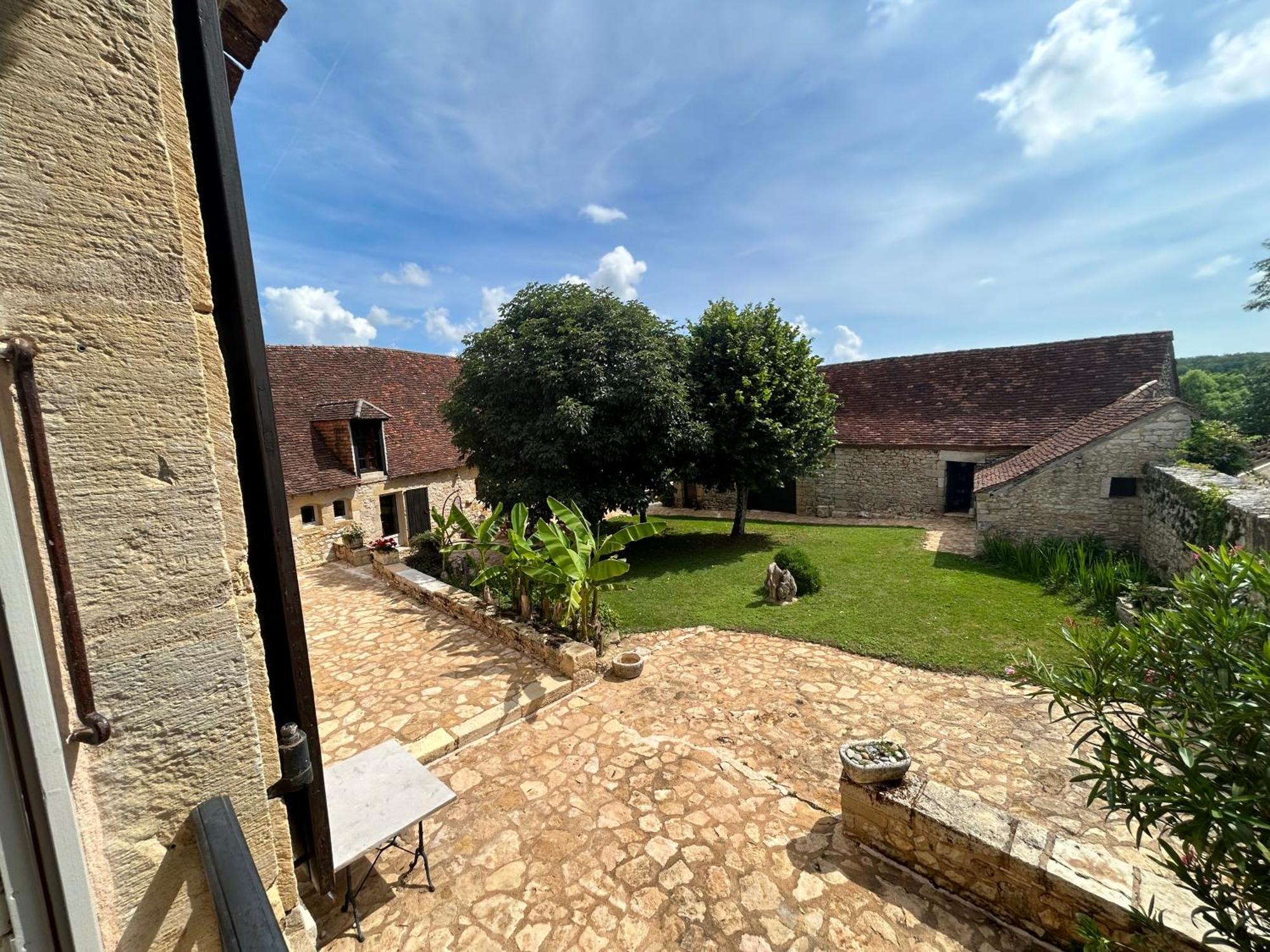 Demeure Du Vallon - Chambres D'Hotes De Charme Azerat Dış mekan fotoğraf