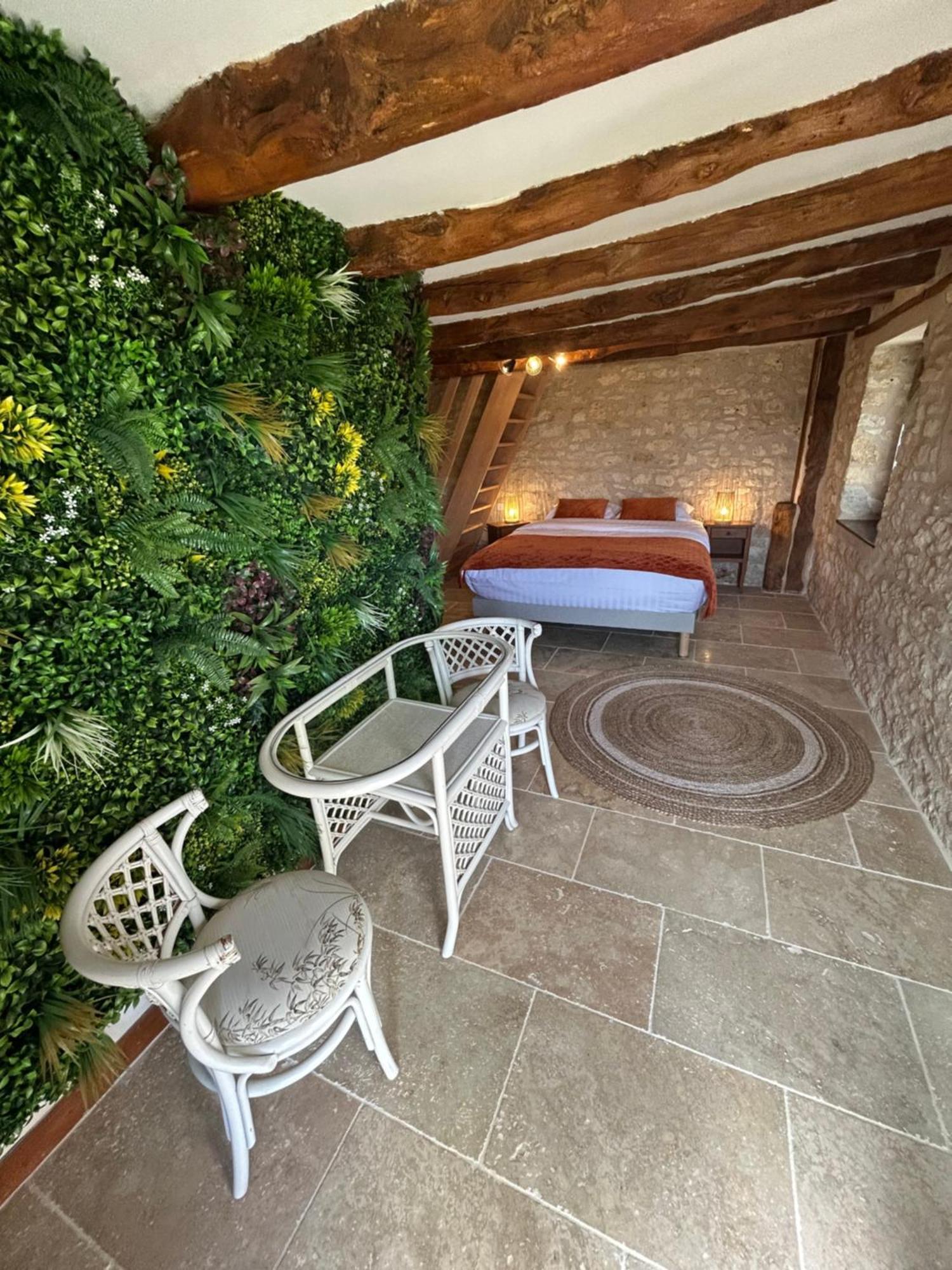 Demeure Du Vallon - Chambres D'Hotes De Charme Azerat Dış mekan fotoğraf